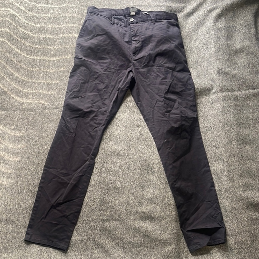 H&M Men’s Slim Fit Pants